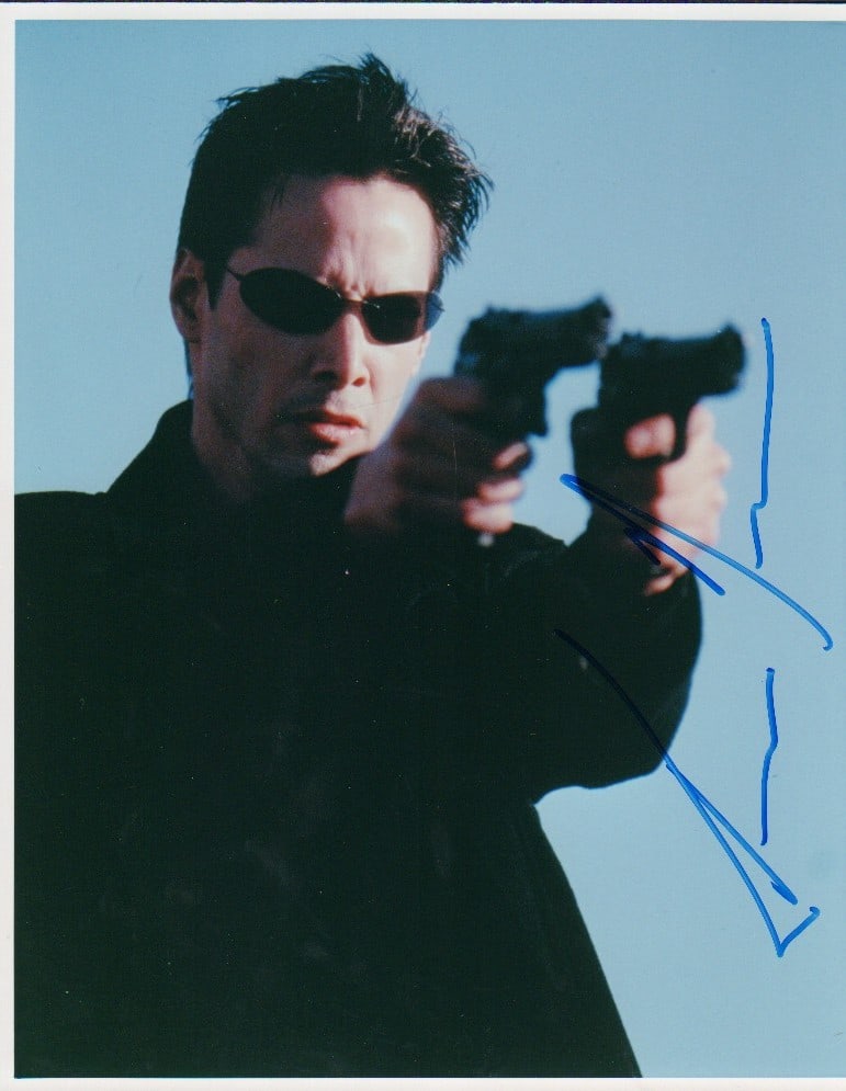 Keanue Reeves signed photograph (1 of 1)