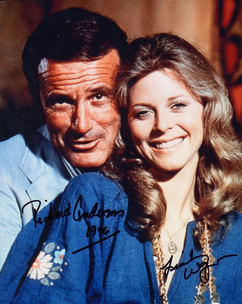 Bionic Woman cast signed photograph (1 of 1)