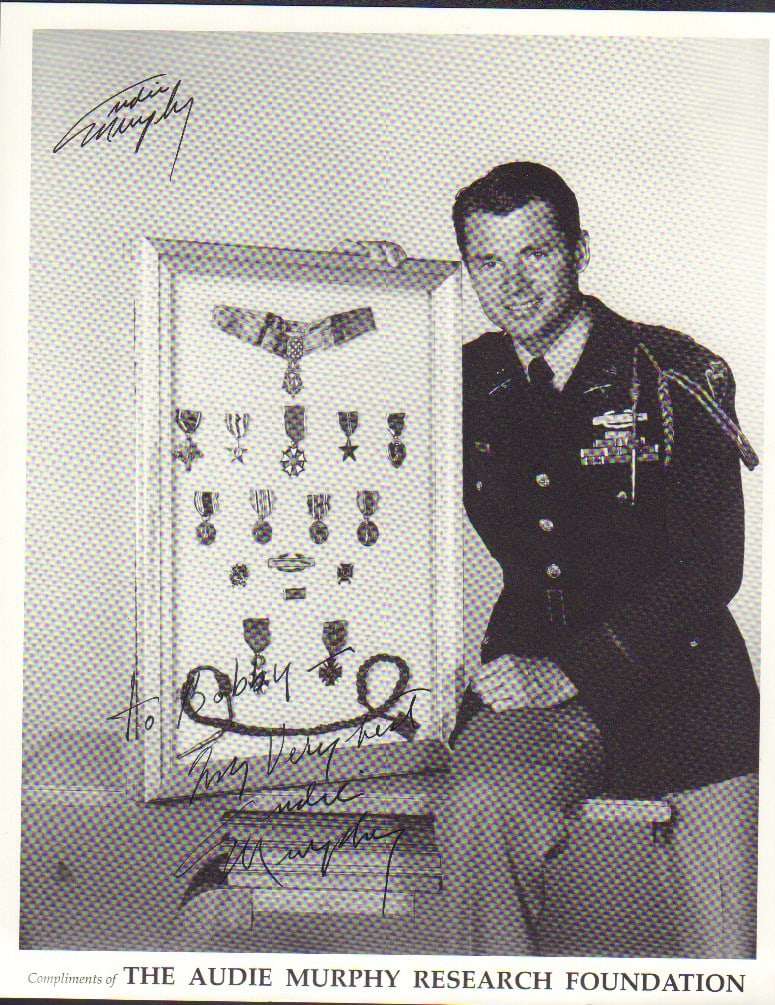 Audie Murphy signed photograph (1 of 1)
