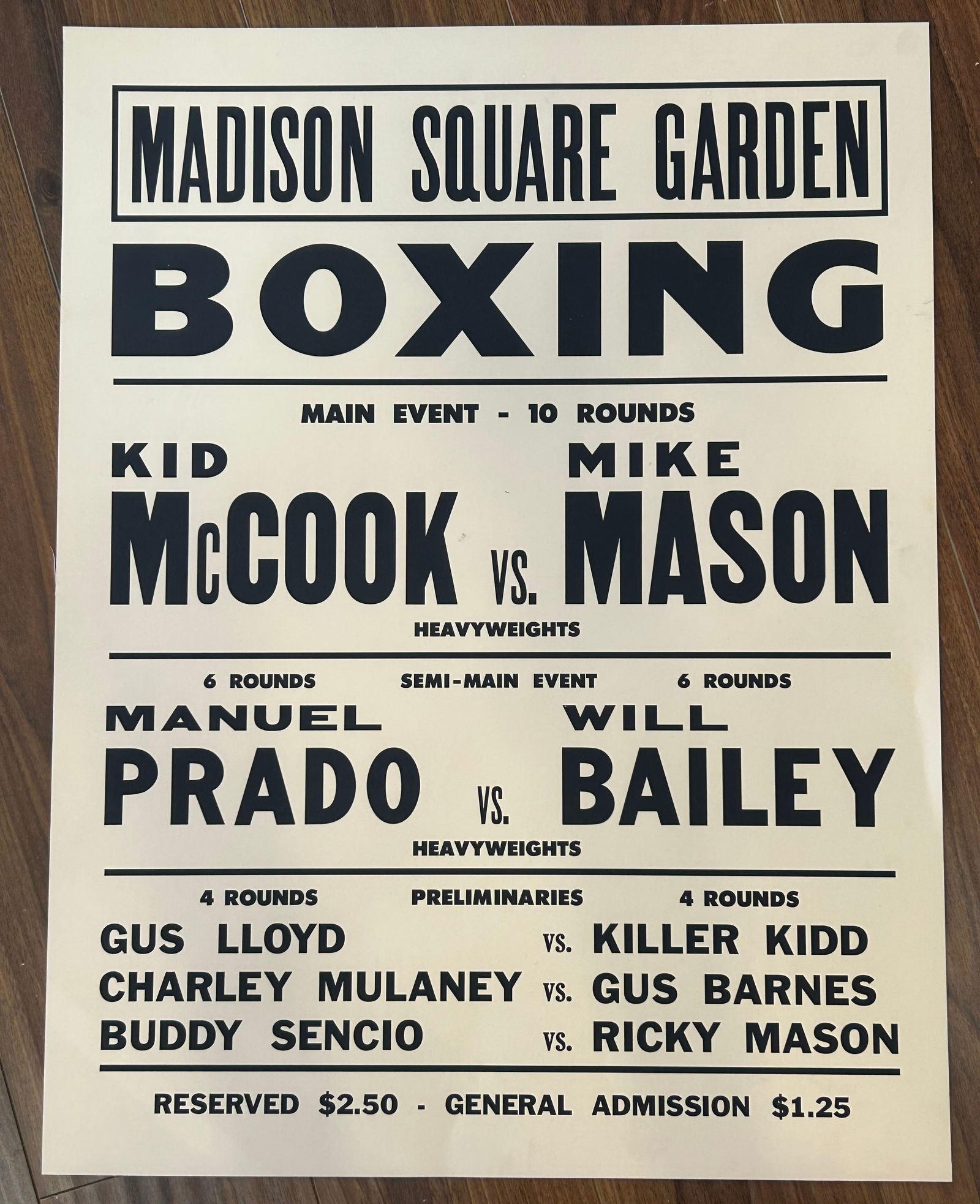 Star Trek original series RARE as seen on sceen boxing poster (1 of 1)