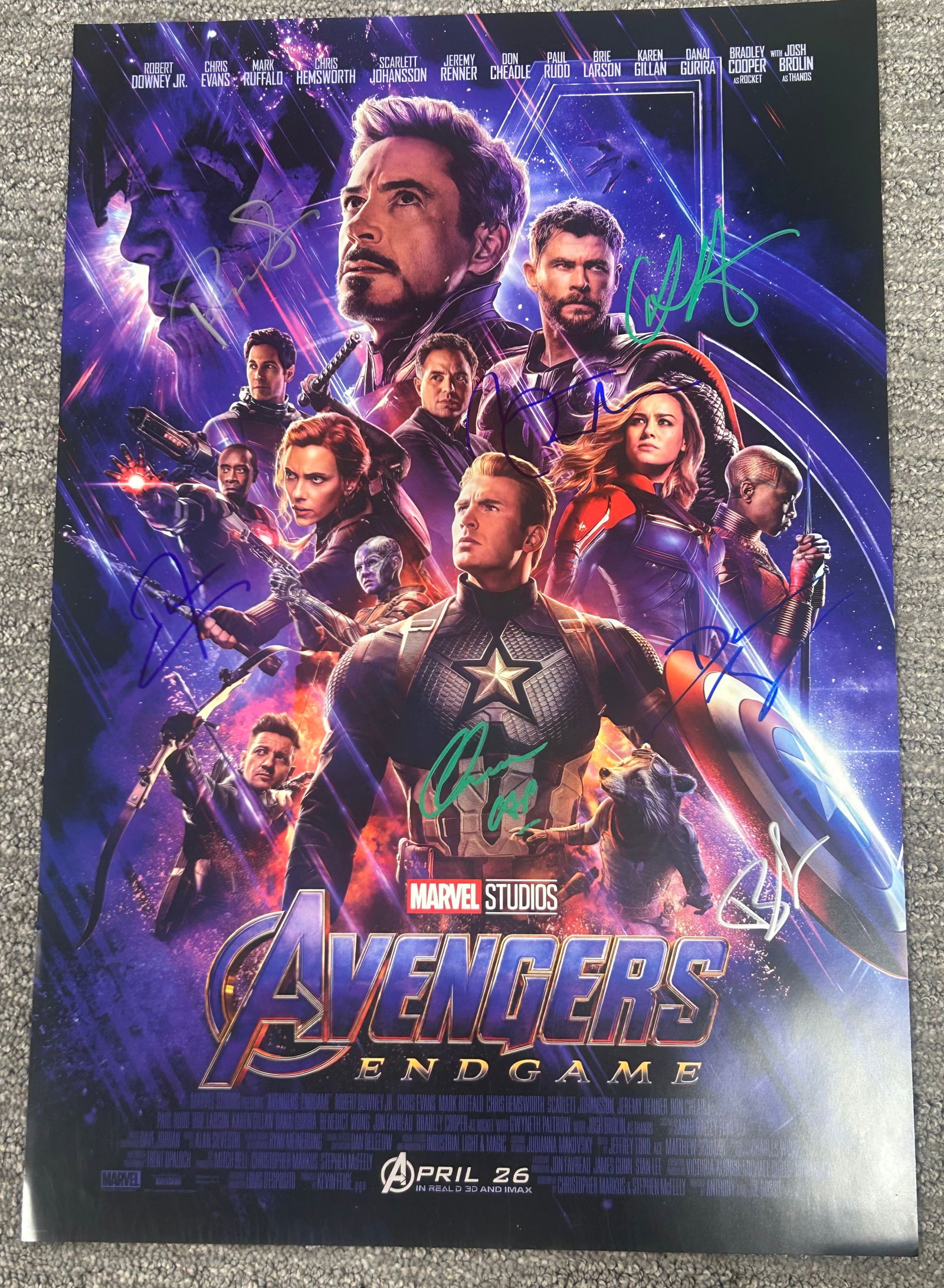 Avengers Endgame premiere poster cast signed (1 of 1)