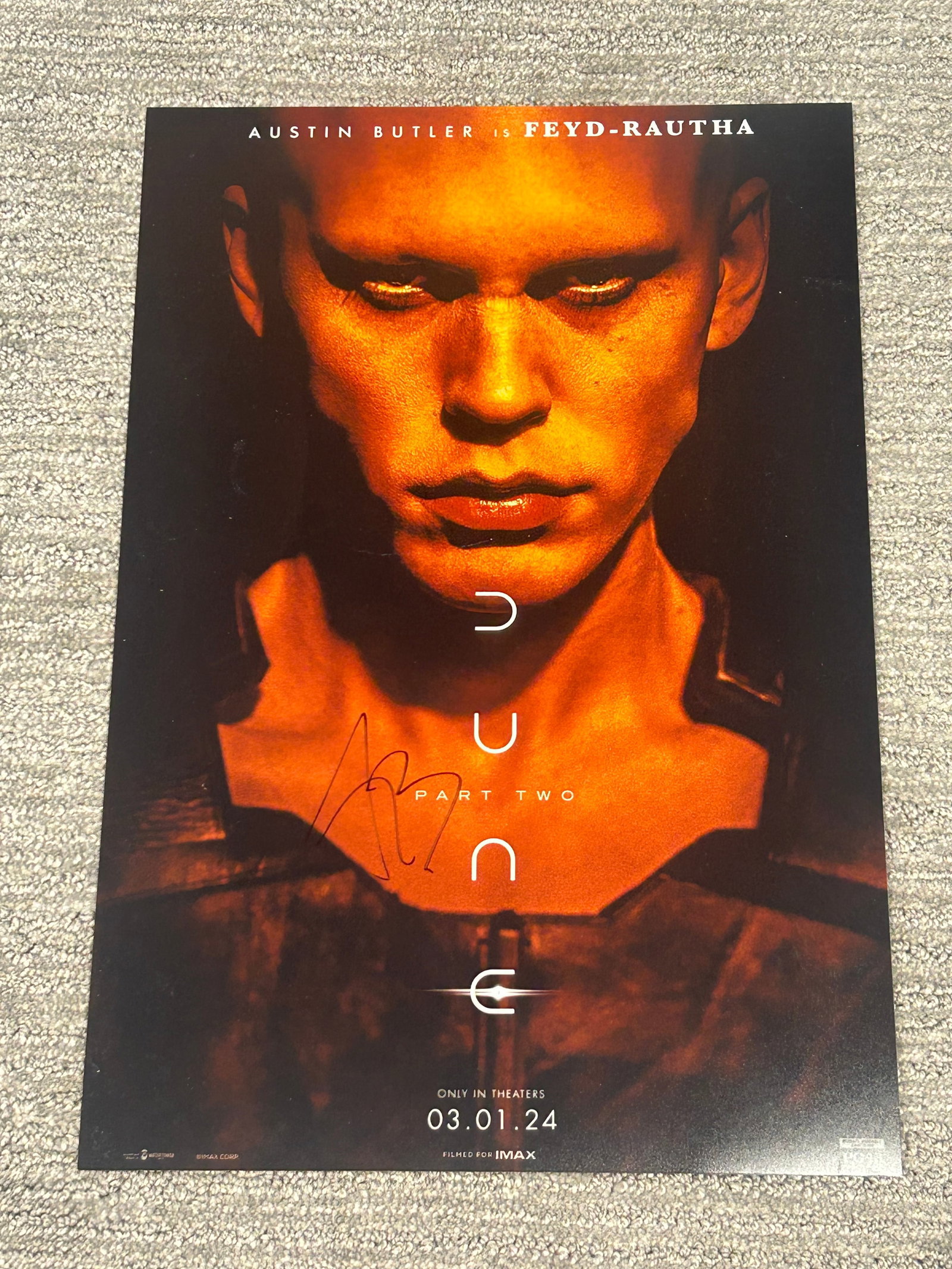 Dune premiere photo 11x17: Austin Butler signed DUNE 11x17 signed at premiere with COA