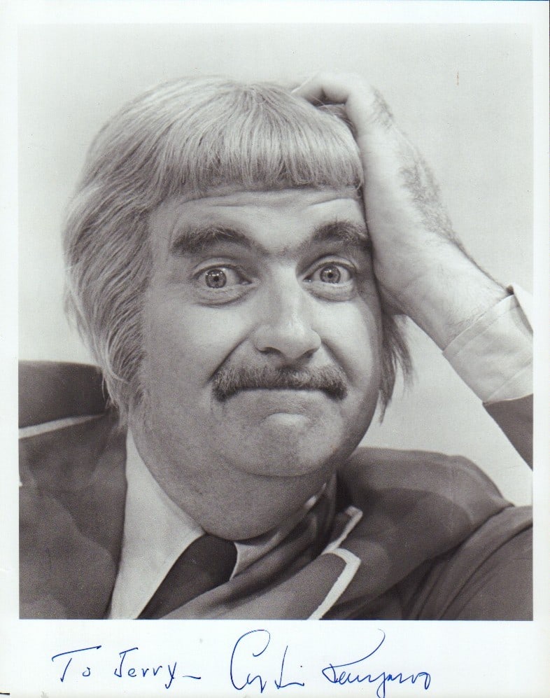 Captain Kangaroo signed photograph (1 of 1)