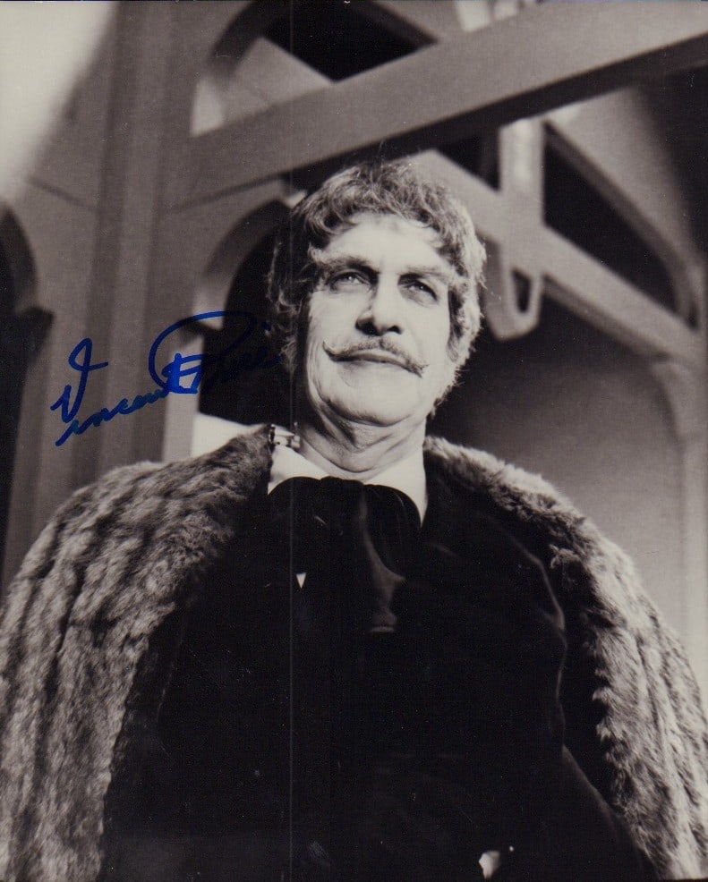 Vincent Price signed photograph (1 of 1)