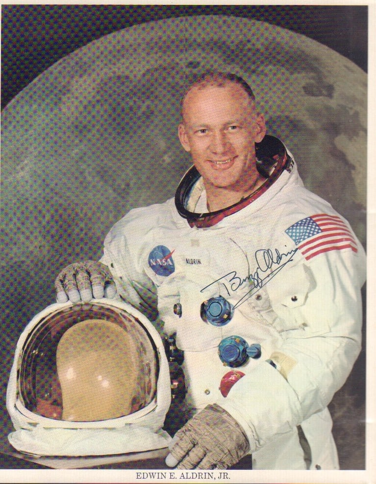 Buzz Aldrin signed photograph (1 of 1)