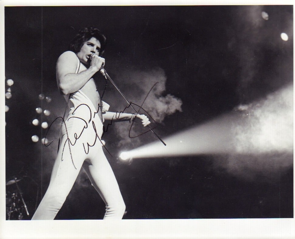 Freddie Mercury rare signed photograph (1 of 1)