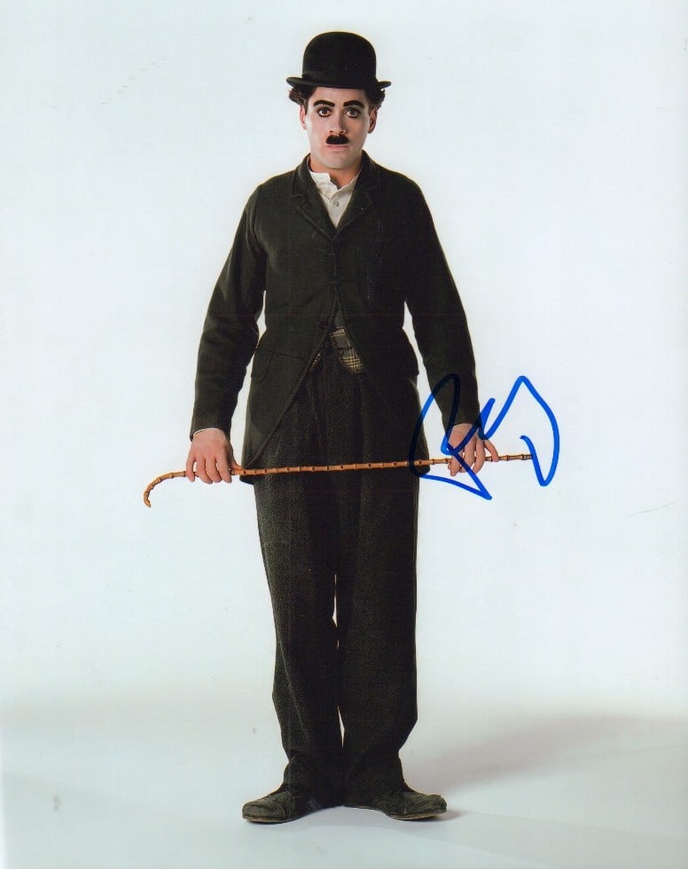 Robert Downey Jr signed photograph (1 of 1)