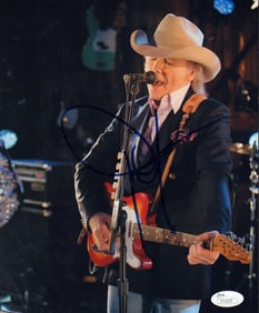 Dwight Yoakum signed photograph