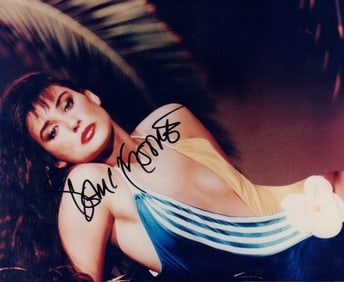 Demi Moore signed photograph