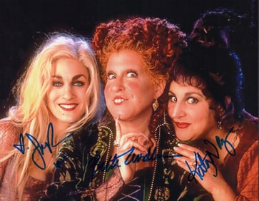 Hocus Pocus cast signed photograph