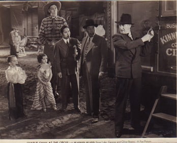 Keye Luke signed photograph