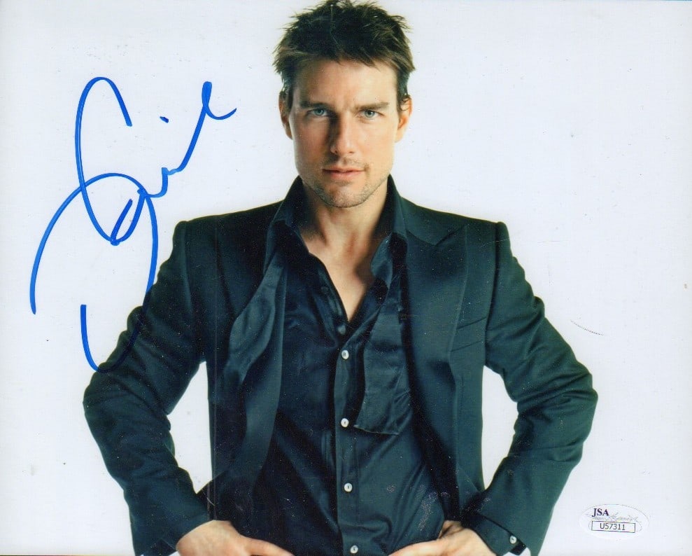 Tom Cruise signed photograph (1 of 1)