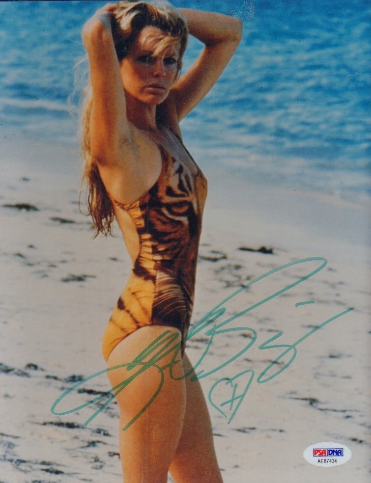 Kim Bassinger signed photograph (1 of 1)