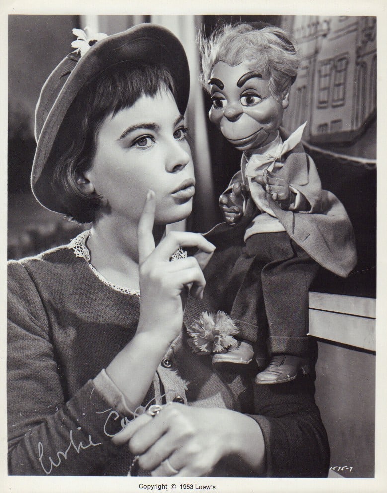 Leslie Caron signed photograph (1 of 1)