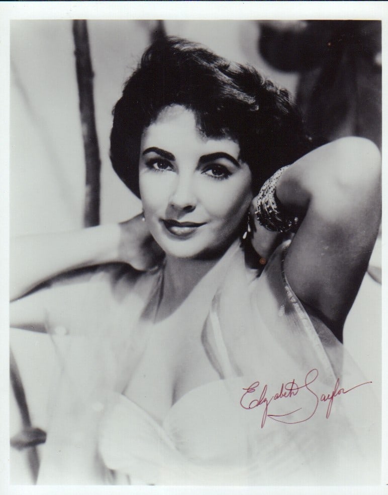 Elizabeth Taylor signed photograph (1 of 1)