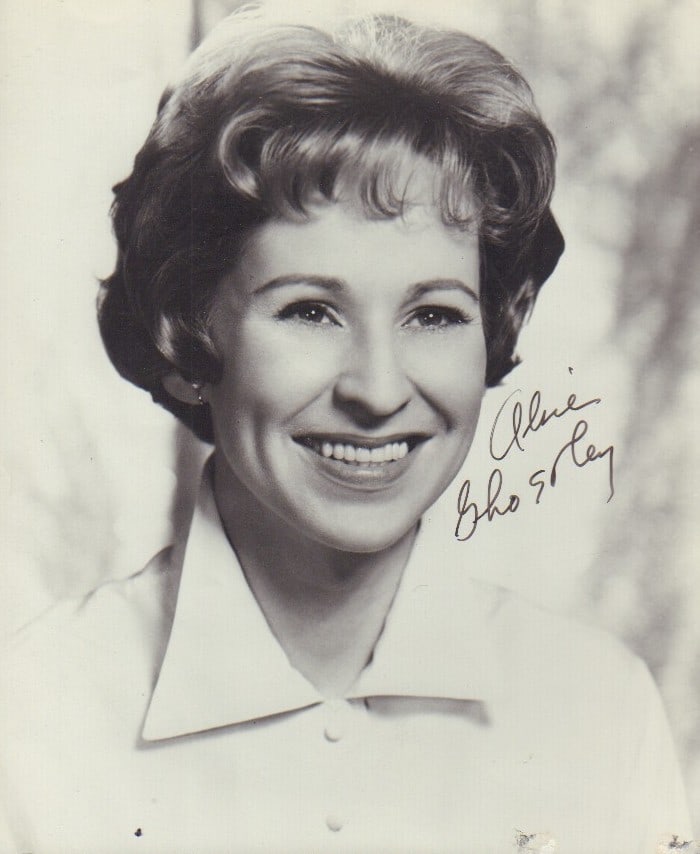 Alice Ghostley signed photograph (1 of 1)