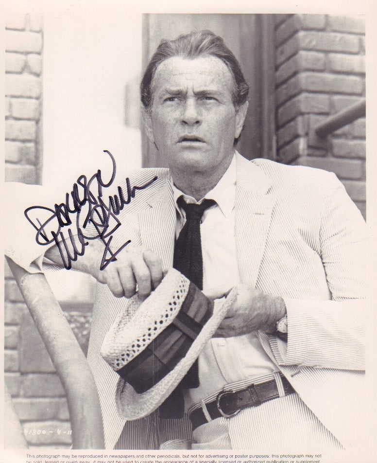 Darren McGavin rare signed photograph (1 of 1)
