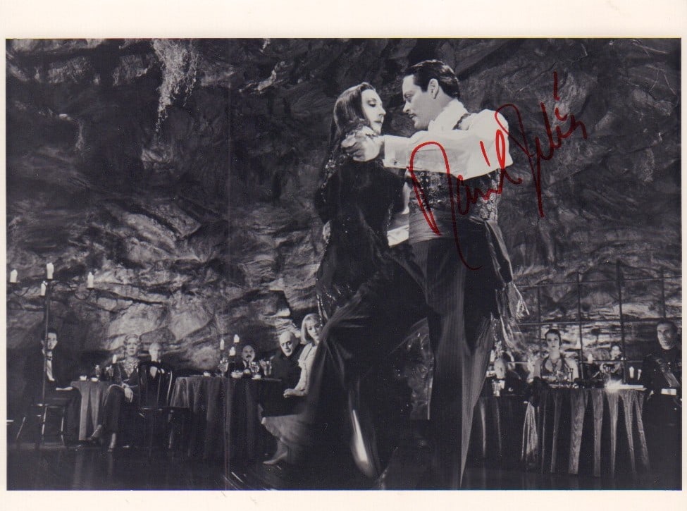 Raul Julia signed photograph (1 of 1)