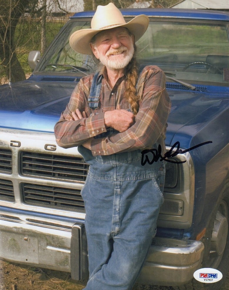 Willie Nelson signed photograph (1 of 1)