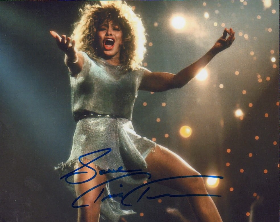 Tina Turner signed photograph (1 of 1)