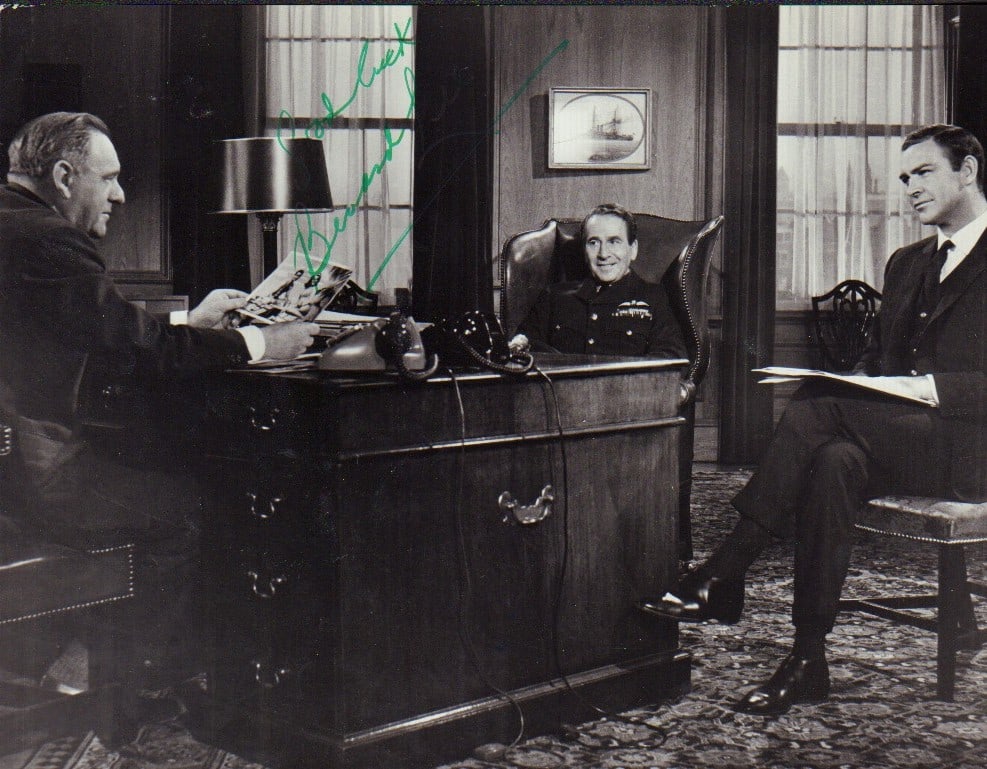 Bernard Lee M in James Bond signed RARE Photograph (1 of 1)