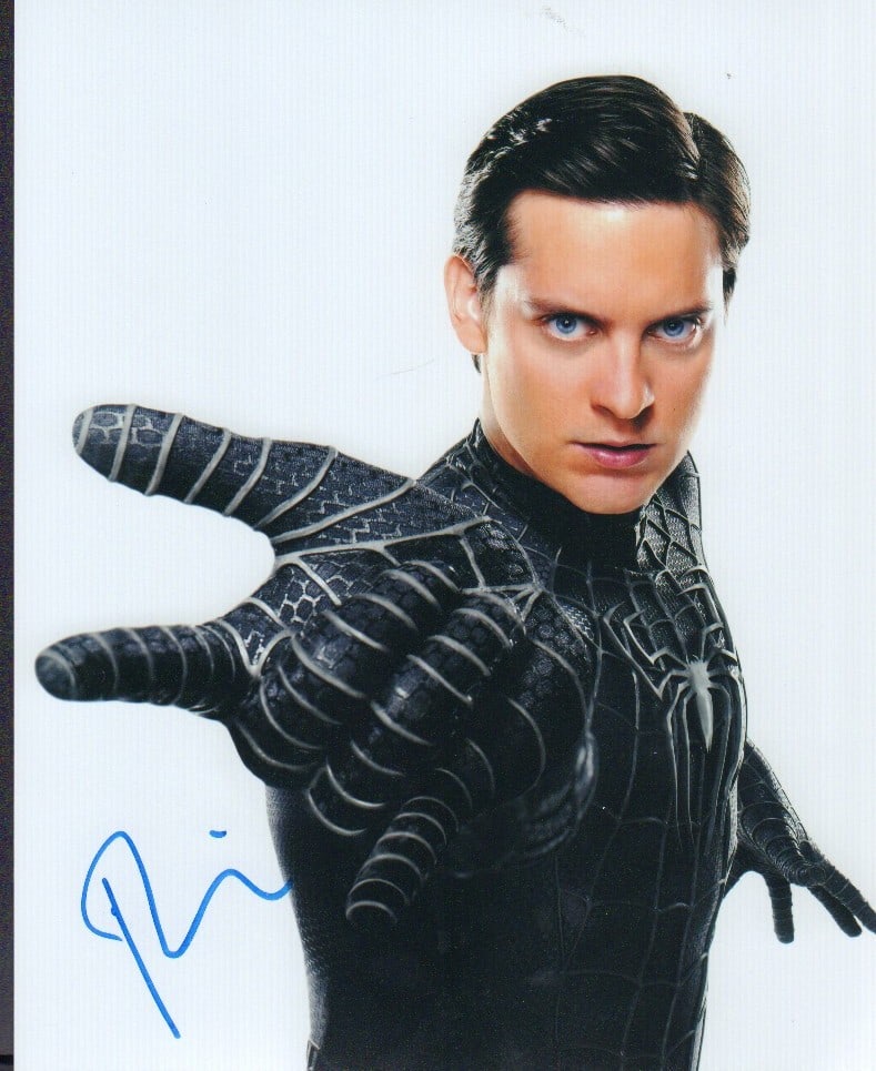 Tobey Maguire signed photograph (1 of 1)