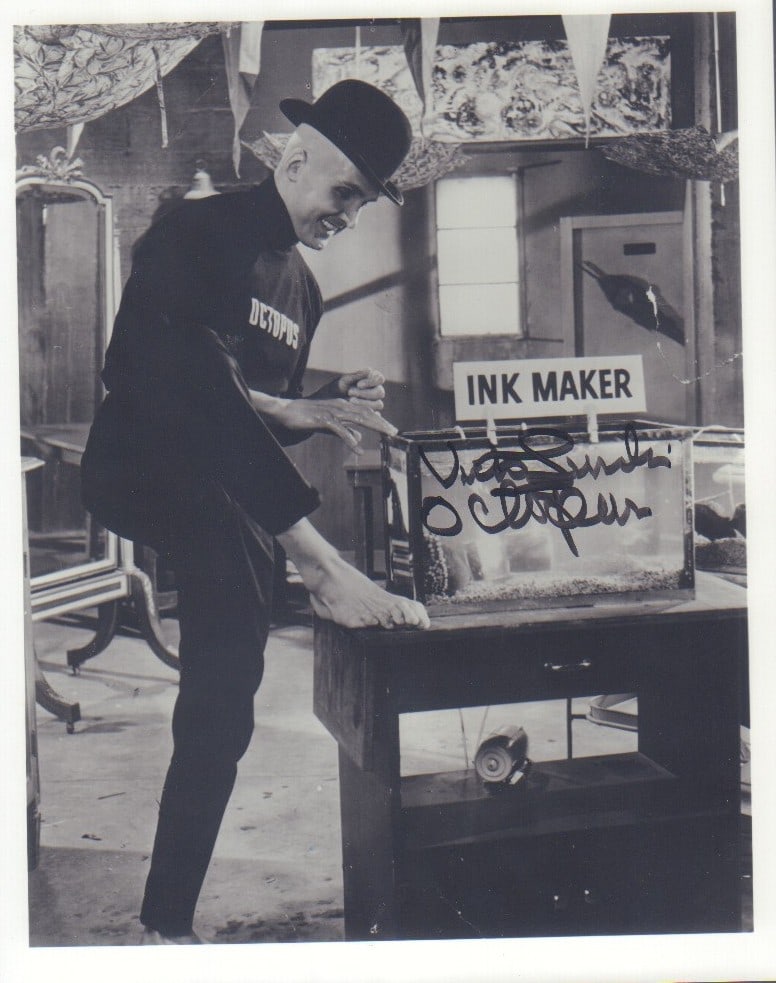 Victor Lundin signed photograph (1 of 1)