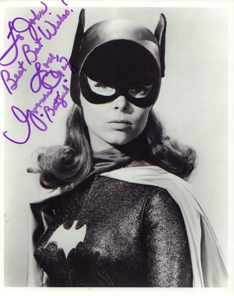 Yvonne Craig signed photograph (1 of 1)