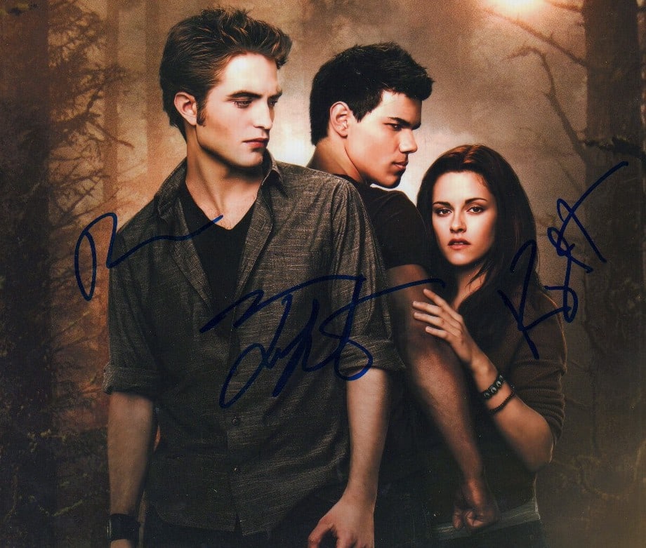 Twilight Cast signed photograph (1 of 1)
