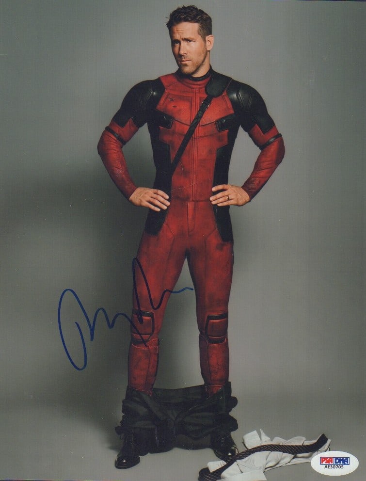 Ryan Reynolds signed photograph (1 of 1)