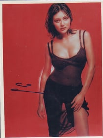 Shannon Doherty signed photograph