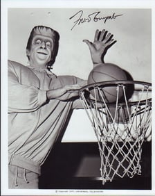 Fred Gwynne signed photograph