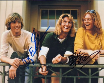 Fast Times at Ridgemont High rare cast signed photograph