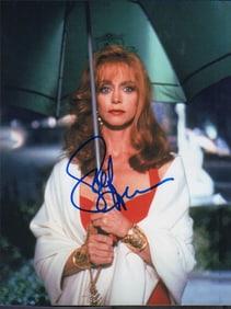 Goldie Hawn signed photograph