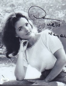 Dawn Wells signed photograph