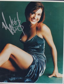 Mariska Hargitay signed photograph