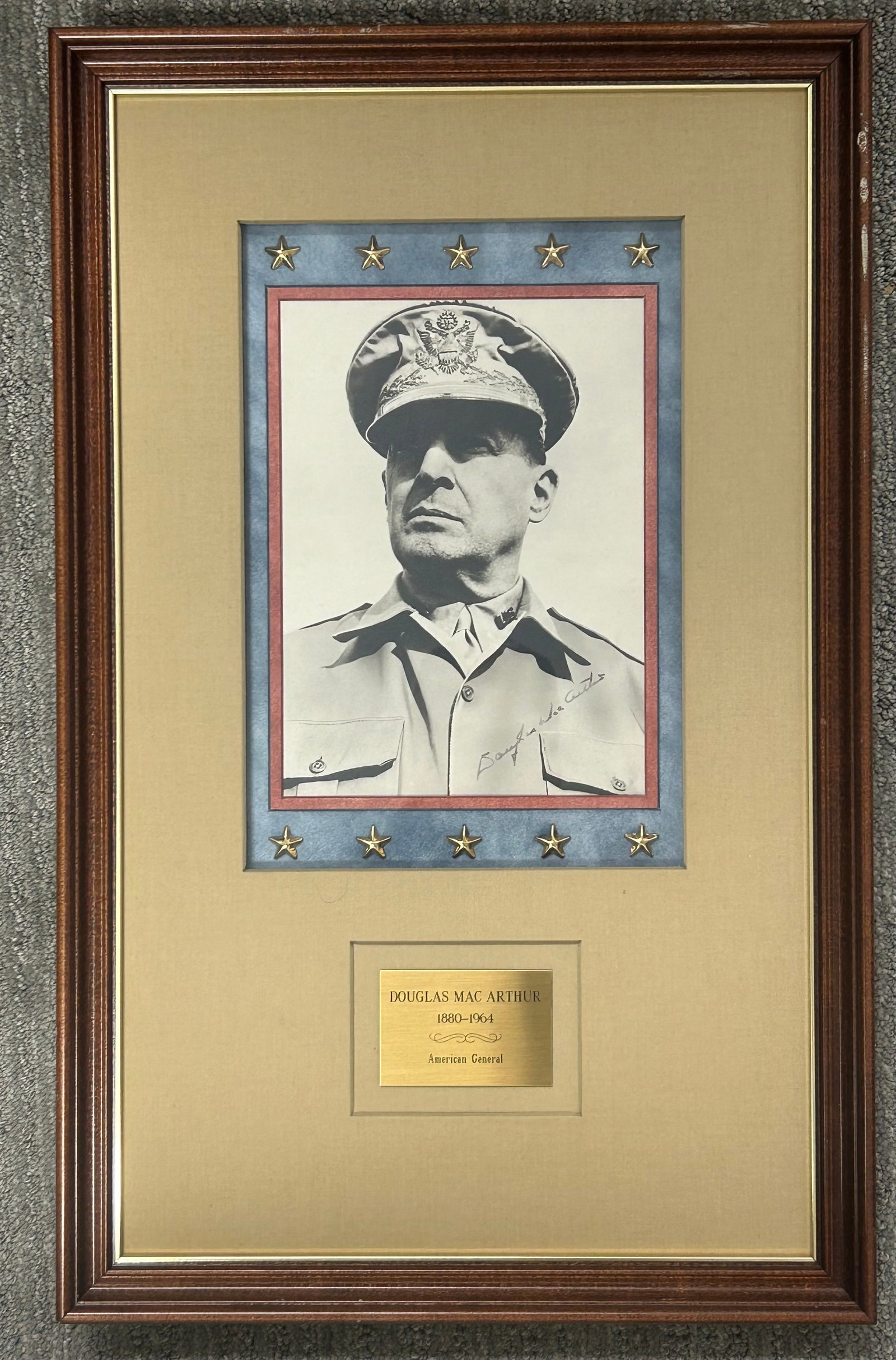 Douglas McArthur signed photograph (1 of 1)