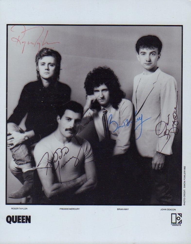 QUEEN signed photograph (1 of 1)