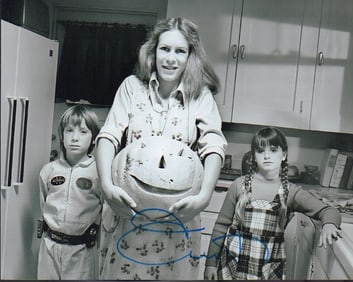 Jamie Lee Curtis signed photograph