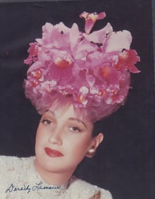 Dorothy Lamour signed photograph