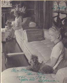 Elsie Maxwell RARE signed photograph