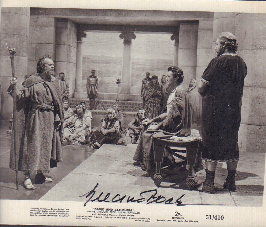 Gregory Peck signed photograph (1 of 1)