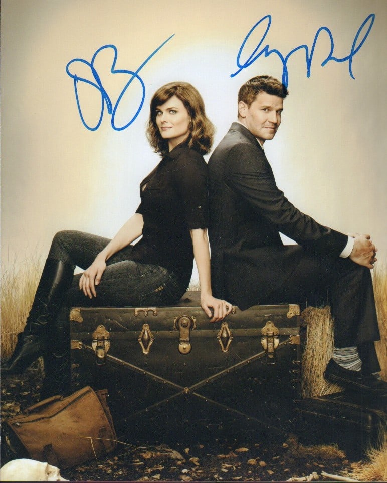 Bones cast signed photograph (1 of 1)