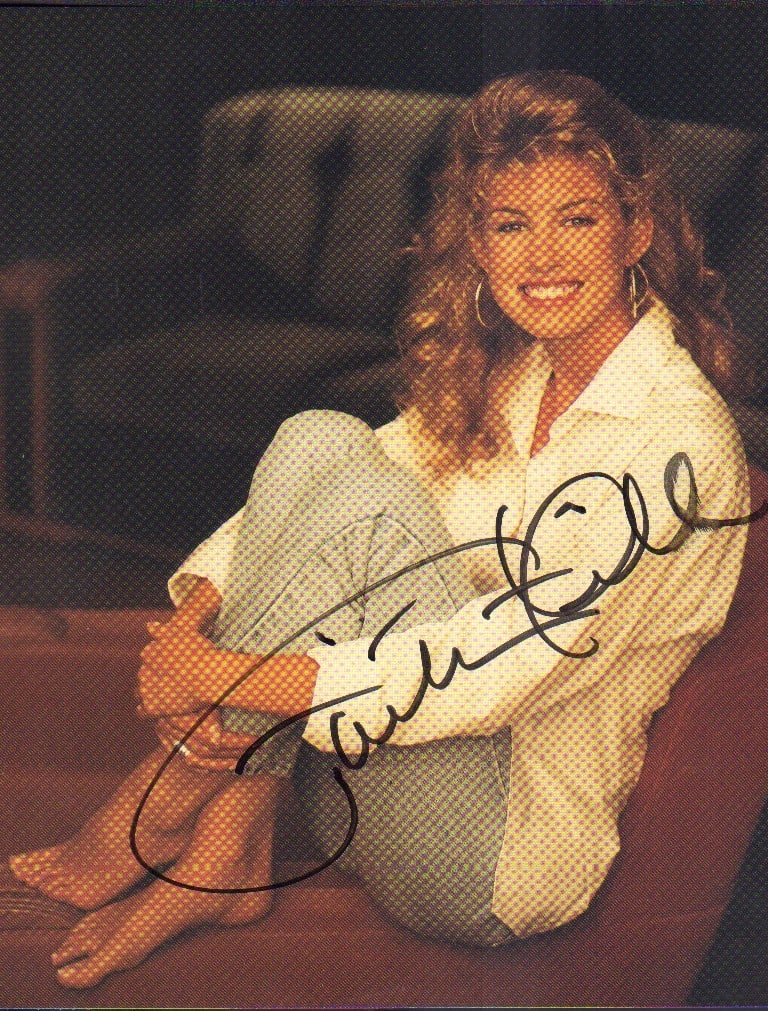 Faith Hill signed photo (1 of 1)