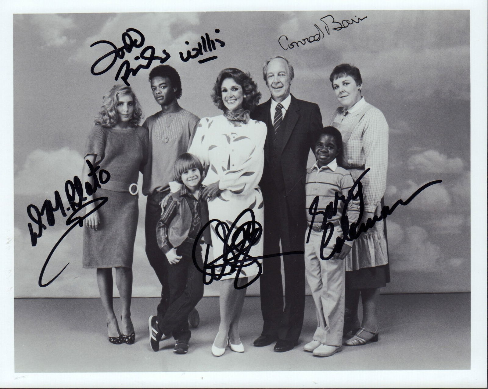 Different Strokes cast signed photograph (1 of 1)