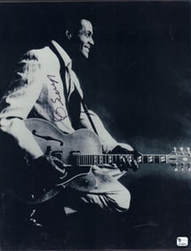 Chuck Berry signed large 11x14 photograph