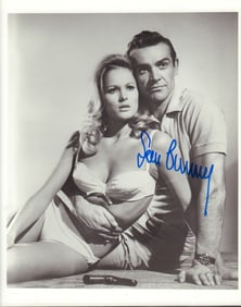 Sean Connery James Bond signed photograph