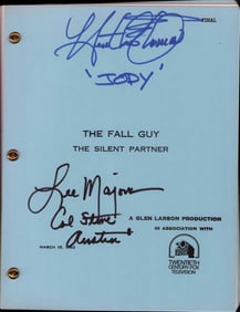 Fall Guy cast signed sety used script