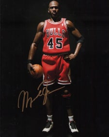 Michael Jordan signed photo