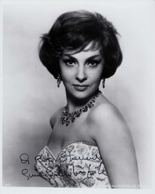 Gina Lollabridgida signed photo